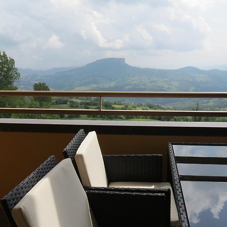 La Baita D'Oro Ristorante Residence Monteduro Exterior photo