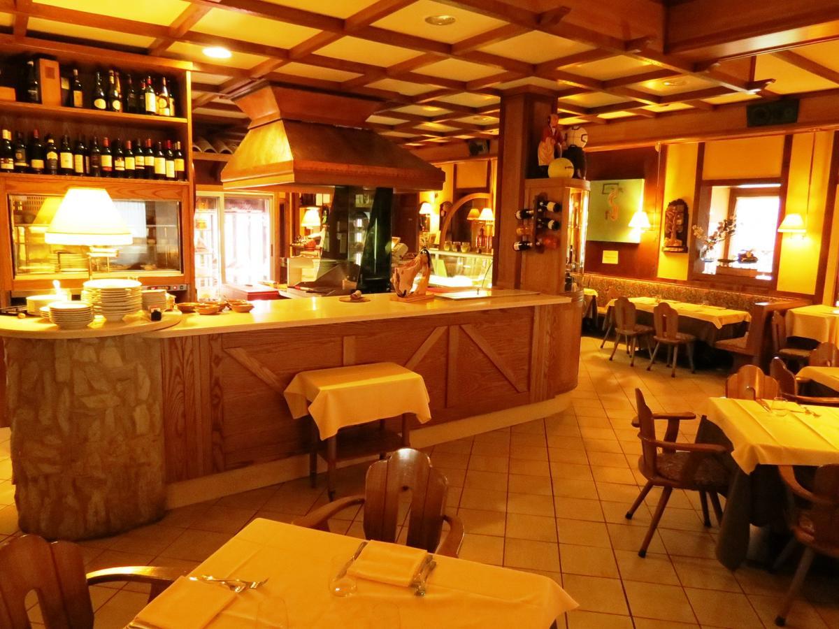 La Baita D'Oro Ristorante Residence Monteduro Exterior photo