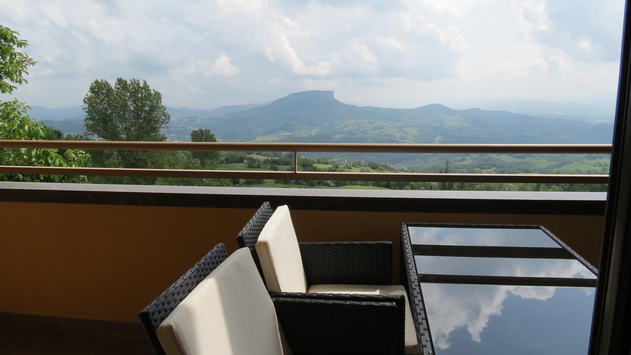 La Baita D'Oro Ristorante Residence Monteduro Exterior photo